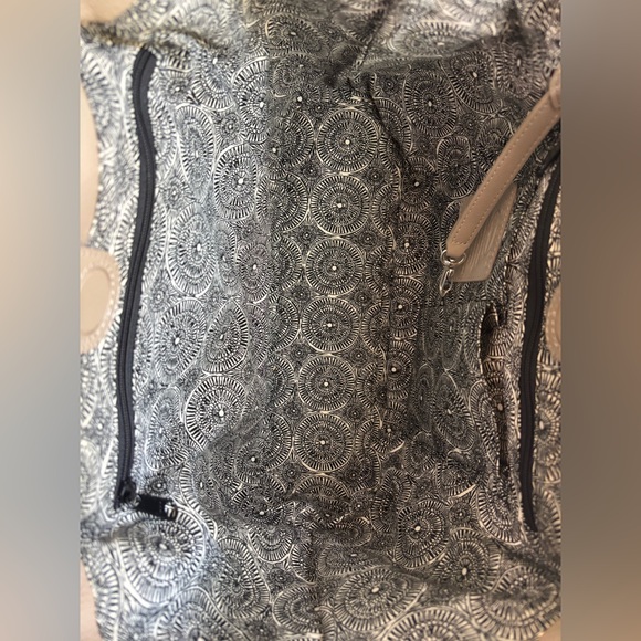 Brighton NWT Ferrara Nova Rafaela Beachwood Soft Leather Tote Boho Chic - Picture 16 of 16